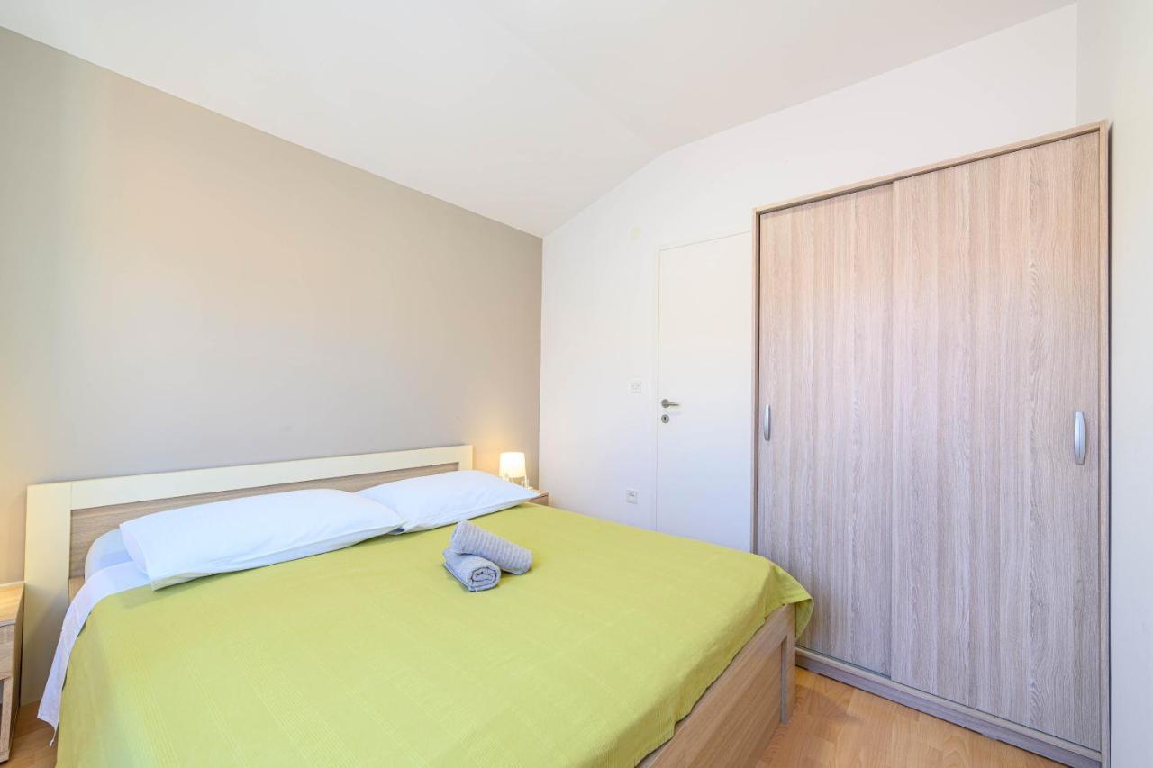Apartman Maslina Šibenik Exteriör bild