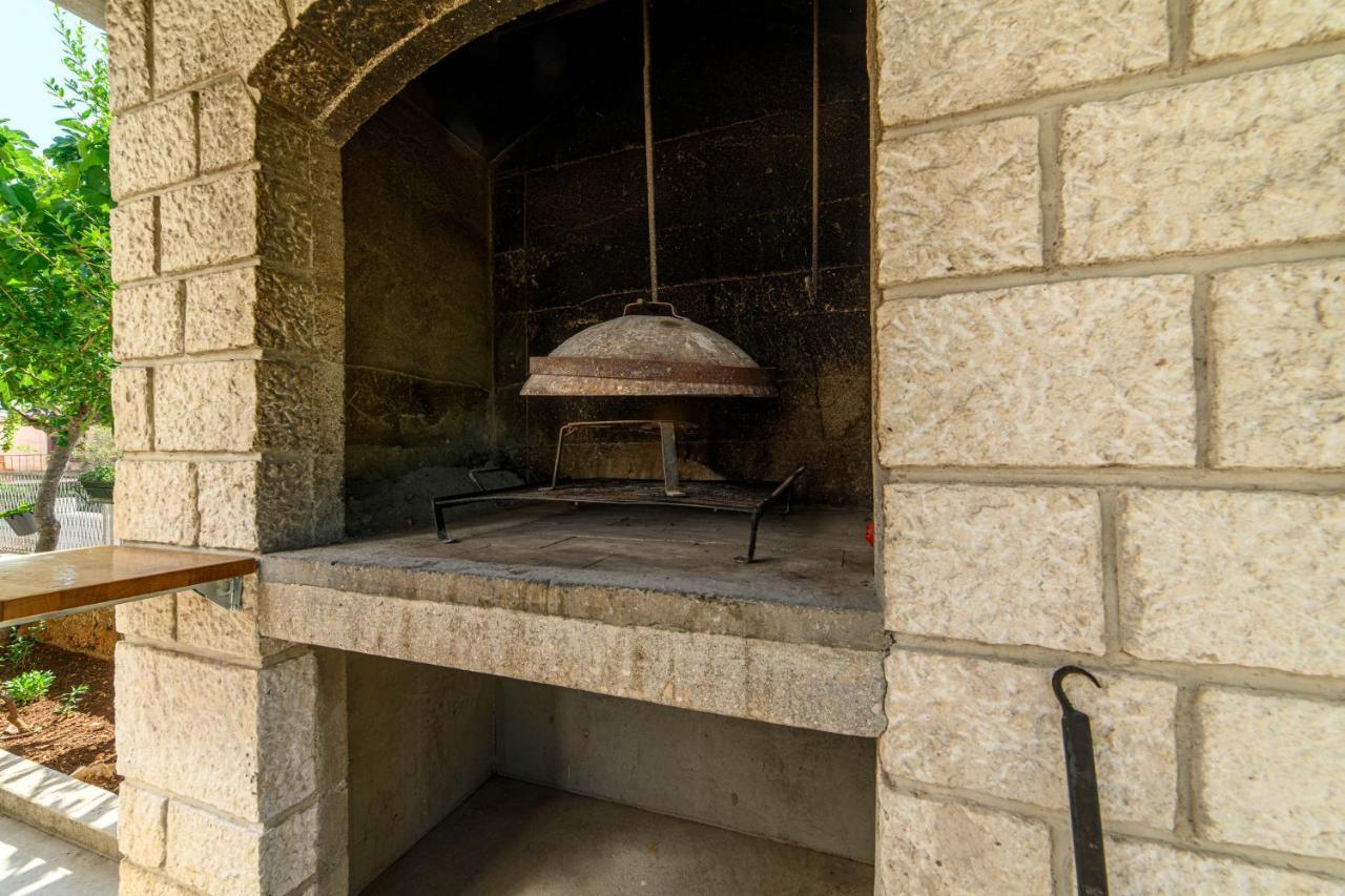 Apartman Maslina Šibenik Exteriör bild
