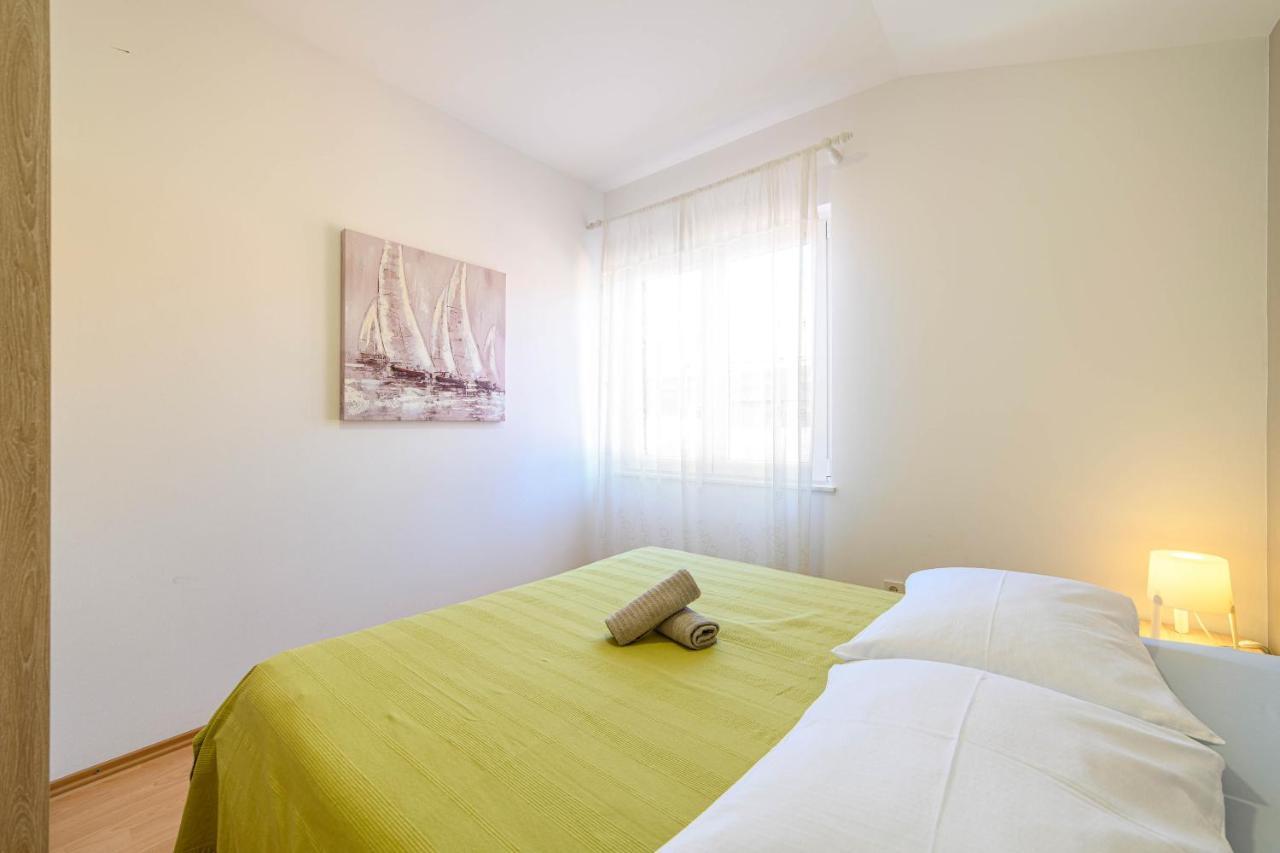 Apartman Maslina Šibenik Exteriör bild