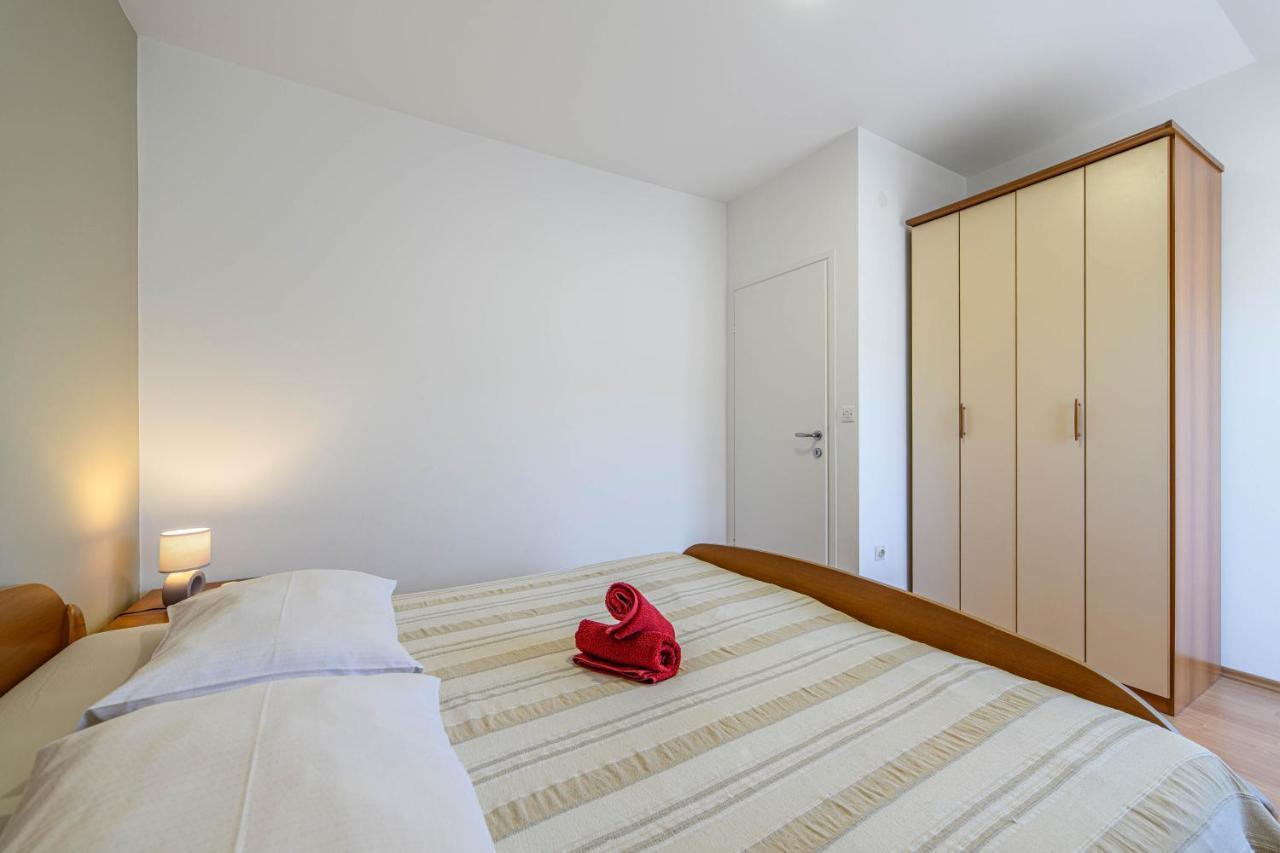 Apartman Maslina Šibenik Exteriör bild