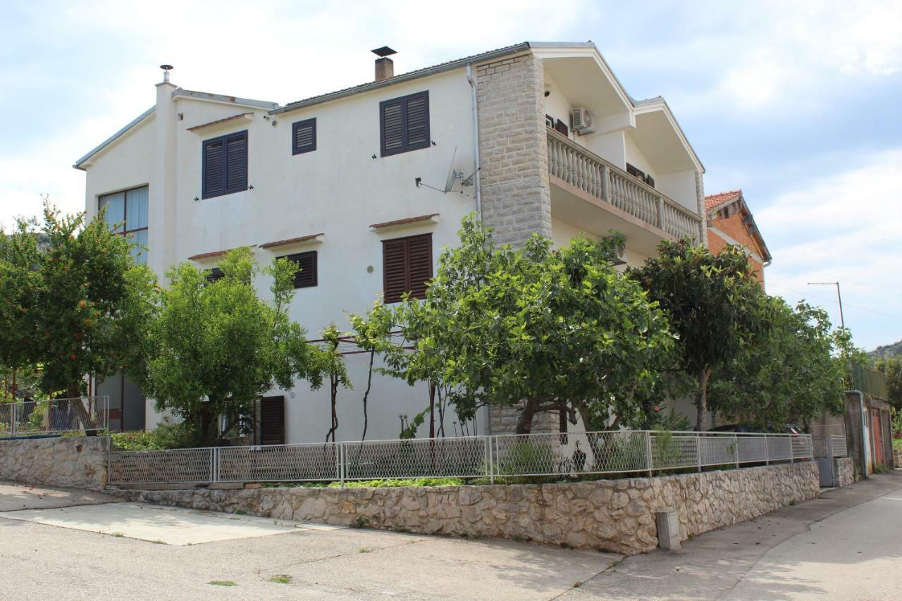 Apartman Maslina Šibenik Exteriör bild