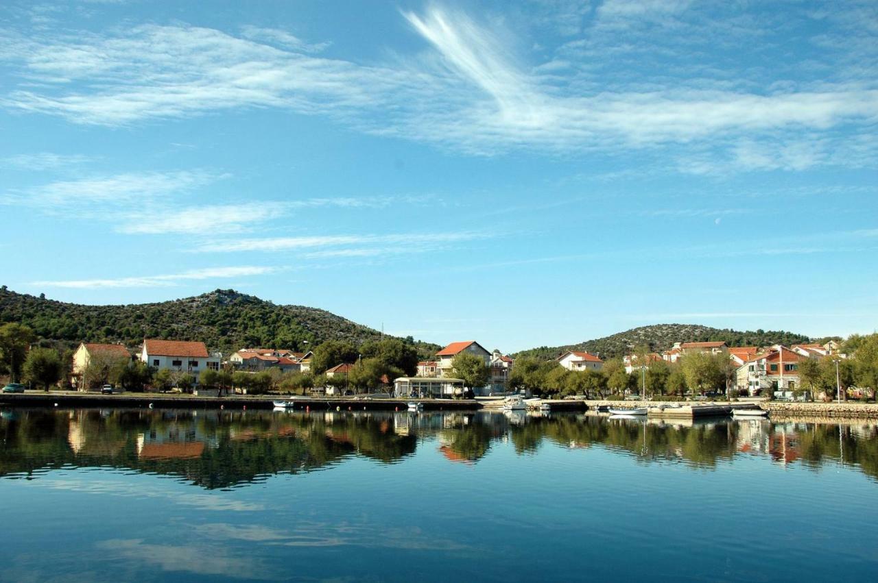 Apartman Maslina Šibenik Exteriör bild
